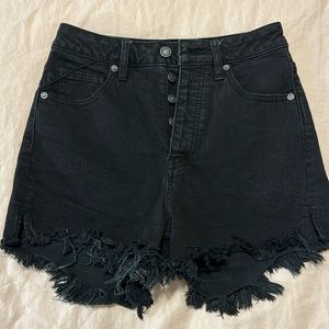 Like NEW We The Free button fly short size 25